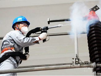 Rinse the transformer with dry ice